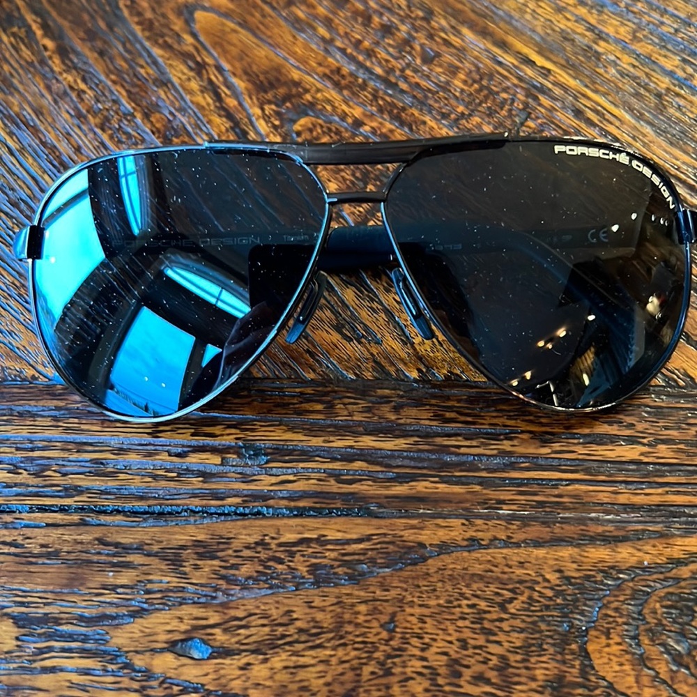 Porsche Design Aviator